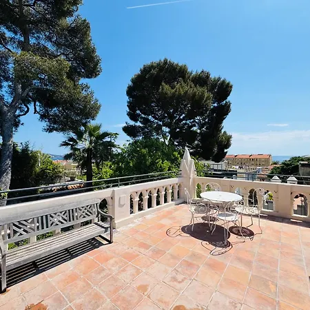 Villa Centre Proche